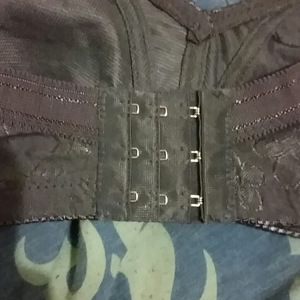 Bra - Picture 2 of 2